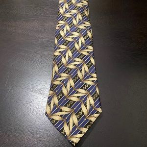 Pierre Cardin tie